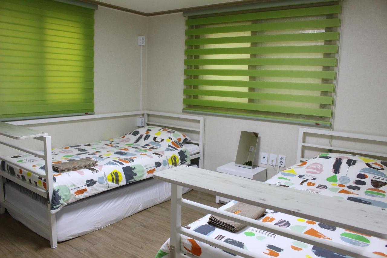 Bunk Guesthouse Hongdae2 Seoul Eksteriør bilde