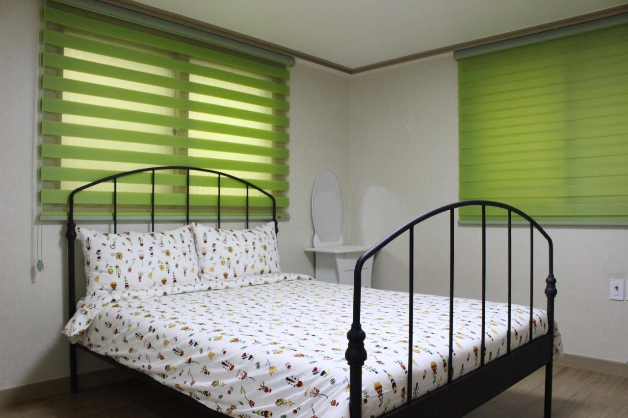 Bunk Guesthouse Hongdae2 Seoul Eksteriør bilde